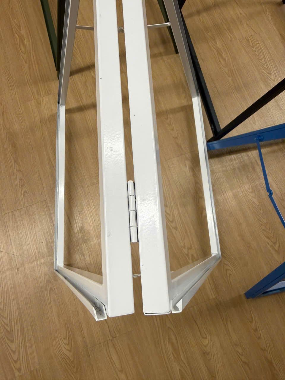 Khung standee 60x80cm 7