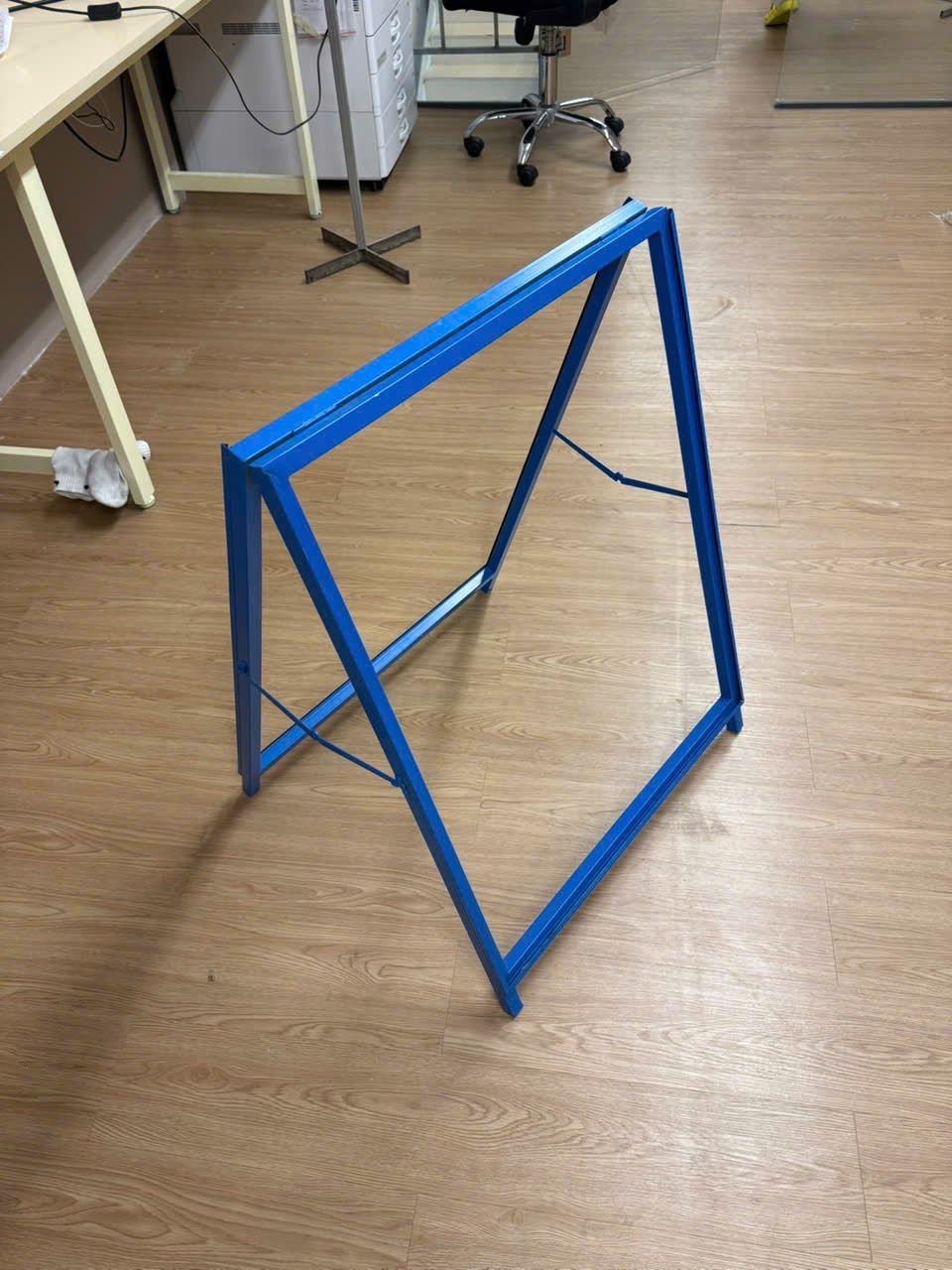 Khung standee 60x80cm 5
